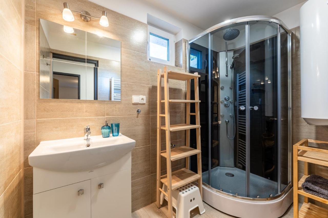 Apartman Liska V Peci - Apartmanovy Dum Horalka, Пец под Снежко Екстериор снимка