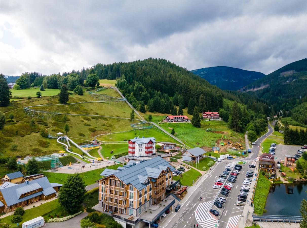 Apartman Liska V Peci - Apartmanovy Dum Horalka, Пец под Снежко Екстериор снимка