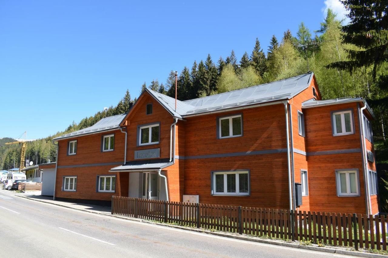Apartman Liska V Peci - Apartmanovy Dum Horalka, Пец под Снежко Екстериор снимка